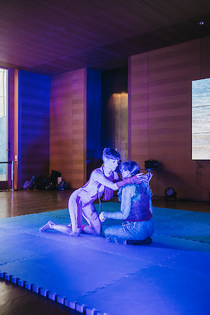 Performance von Polymora Inc., Foto: Anne-Katrin Hutschenreuter