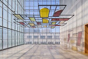 Rosa Barba, Under the Canopy, 2025, Foto: Alexander Schmidt/PUNCTUM © VG Bild-Kunst Bonn, 2025