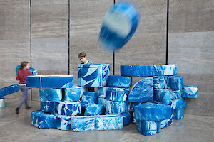 Klara Meinhardt, Soft Utopian City, 2024/25, Installationsansicht, Klara Meinhardt, © VG Bild-Kunst, Bonn 2026